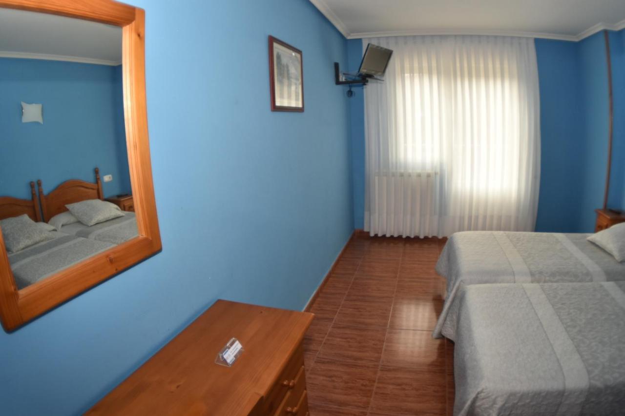 Montana Palentina Hotel Guardo Exterior photo